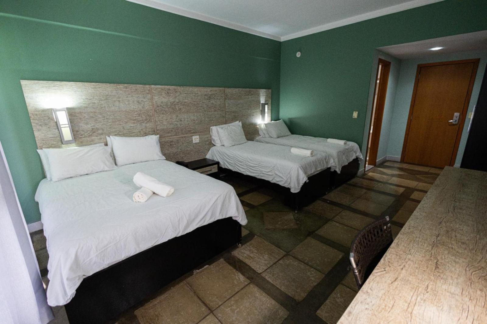 Araguaia Hotel Барра-ду-Гарсас Экстерьер фото
