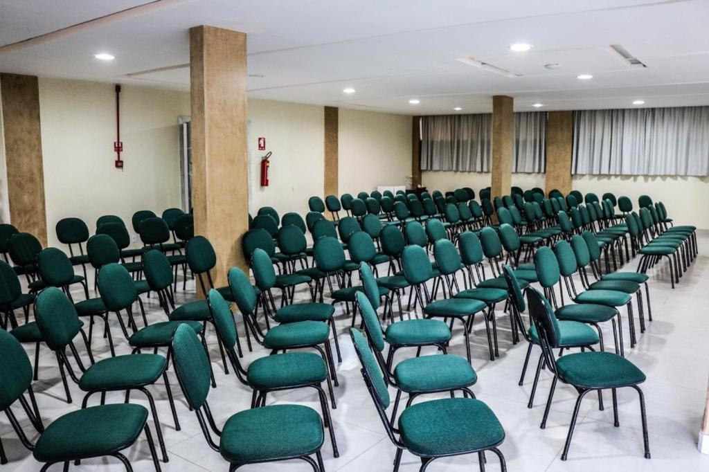 Araguaia Hotel Барра-ду-Гарсас Экстерьер фото